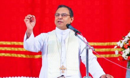 ദൈവാനുഗ്രഹത്തിന്റെ രണ്ടാം ദിനം: തുരുത്തി അഭിഷേകാഗ്നി കൺവെൻഷൻ