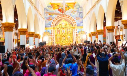 കുറവിലങ്ങാട് അഭിഷേകാഗ്‌നി കൺവെൻഷൻ രണ്ടാം ദിനത്തിലെ ശുശ്രൂഷകൾ സമാപിച്ചു.